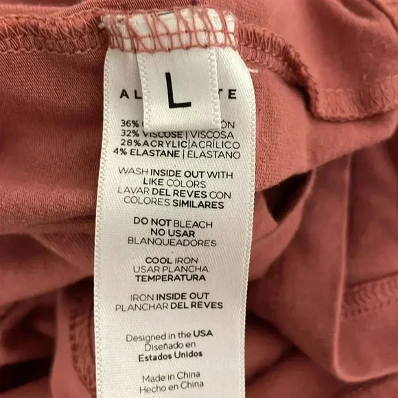 Alphalete Men's L Short Sleeve Pink Lightweight Stretch Badge Logo Crew T-Shirt - Picture 5 of 6